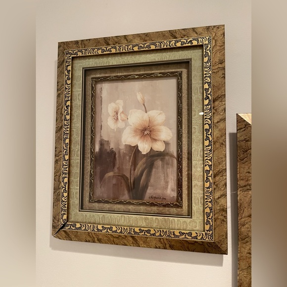 Photo frames - Picture 1 of 2